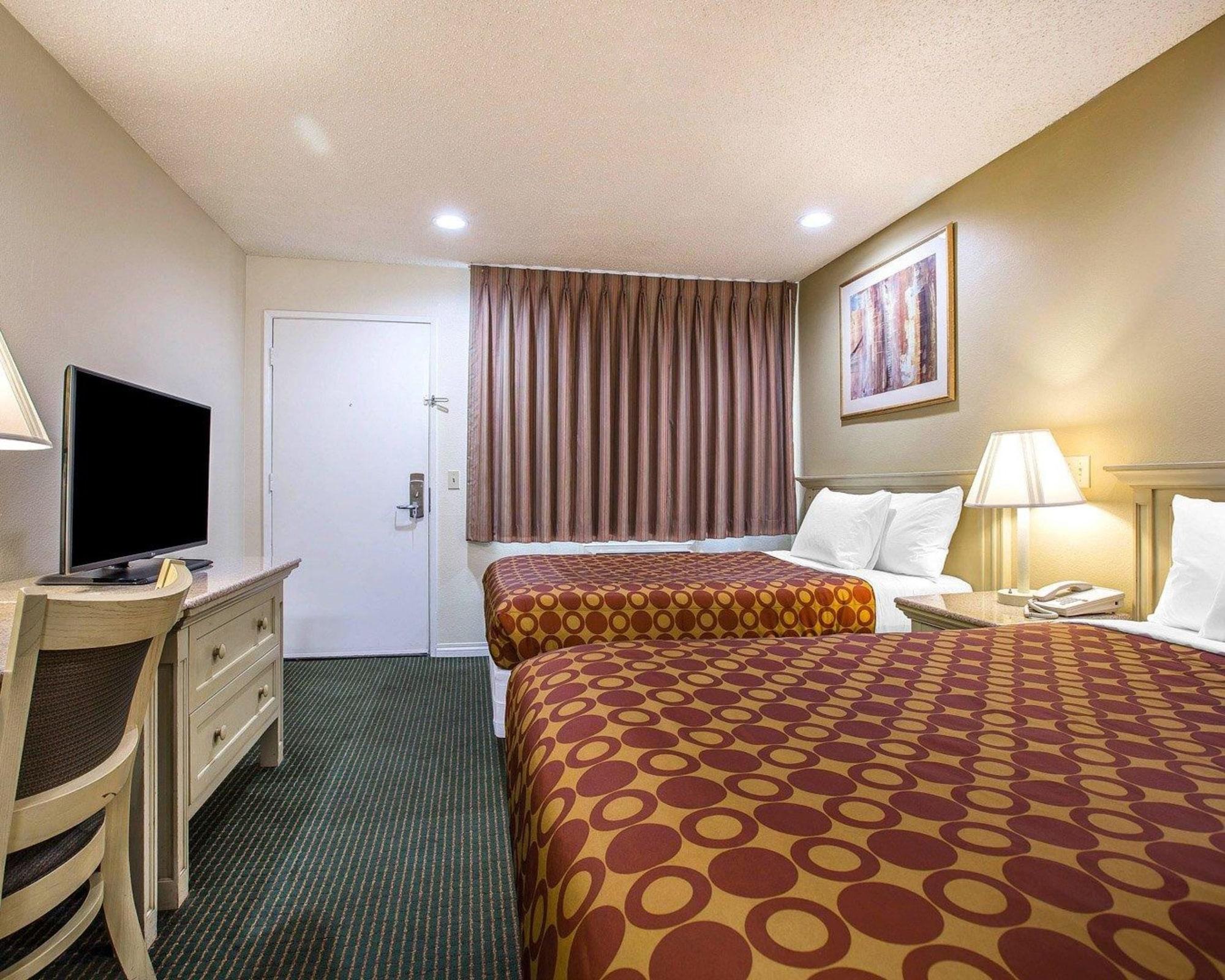 Rodeway Inn Santee San Diego East Exterior foto